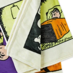 Hallmark Peanuts® Franken-Snoopy Comic Blanket, 50x60 -Hallmark Frankenstein Snoopy Comic Strip Blanket 1HGN1516 05